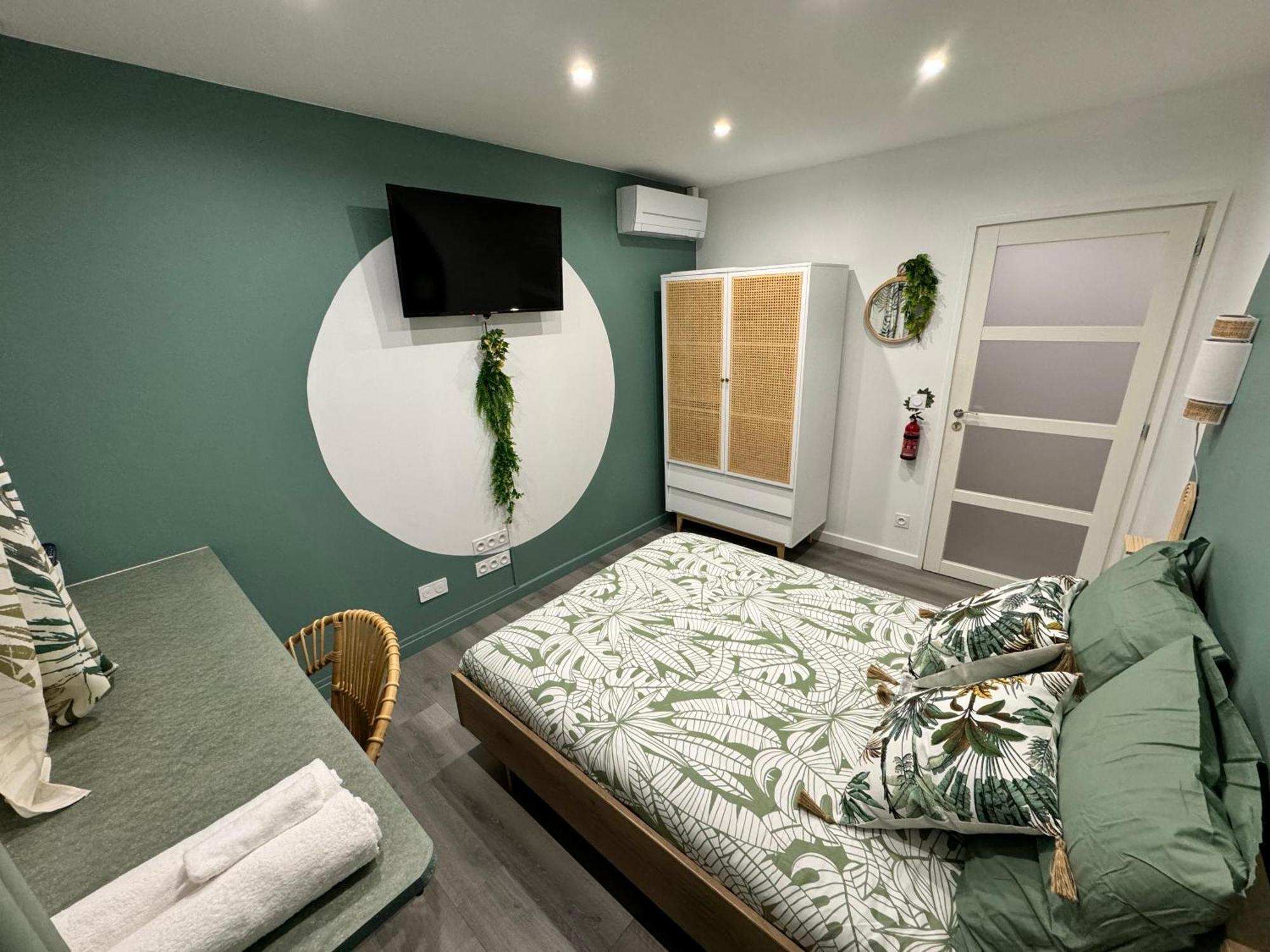 Worldroom Chambre Privee Avec Espace Commun Perpinhã Exterior foto