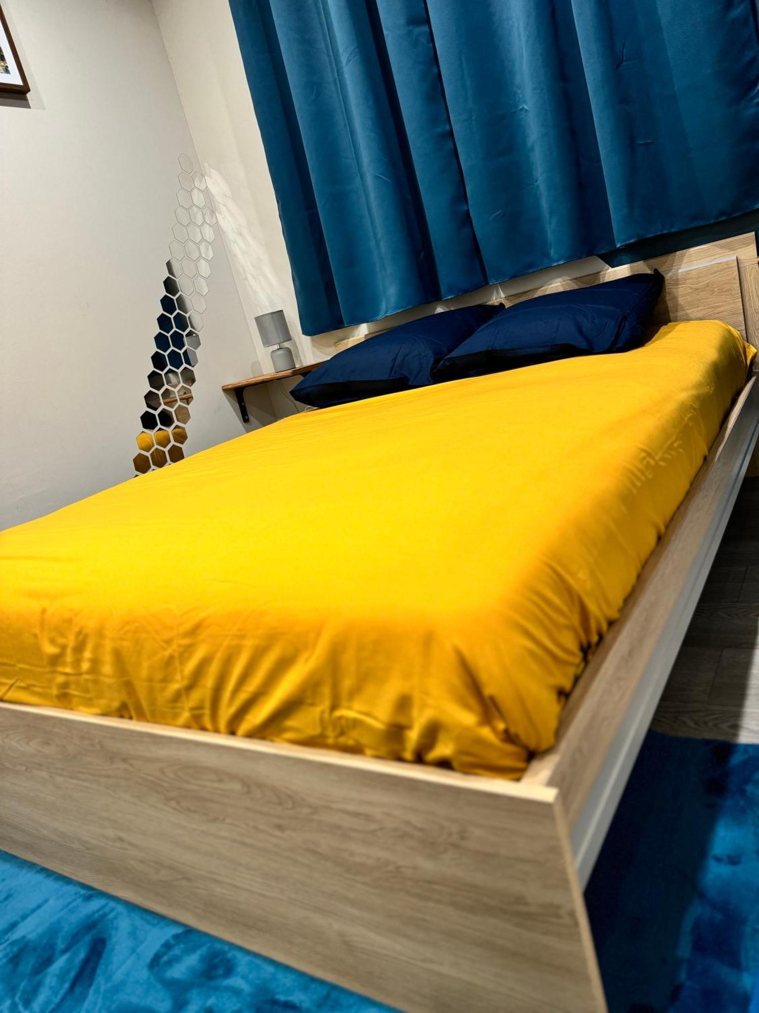 Worldroom Chambre Privee Avec Espace Commun Perpinhã Exterior foto
