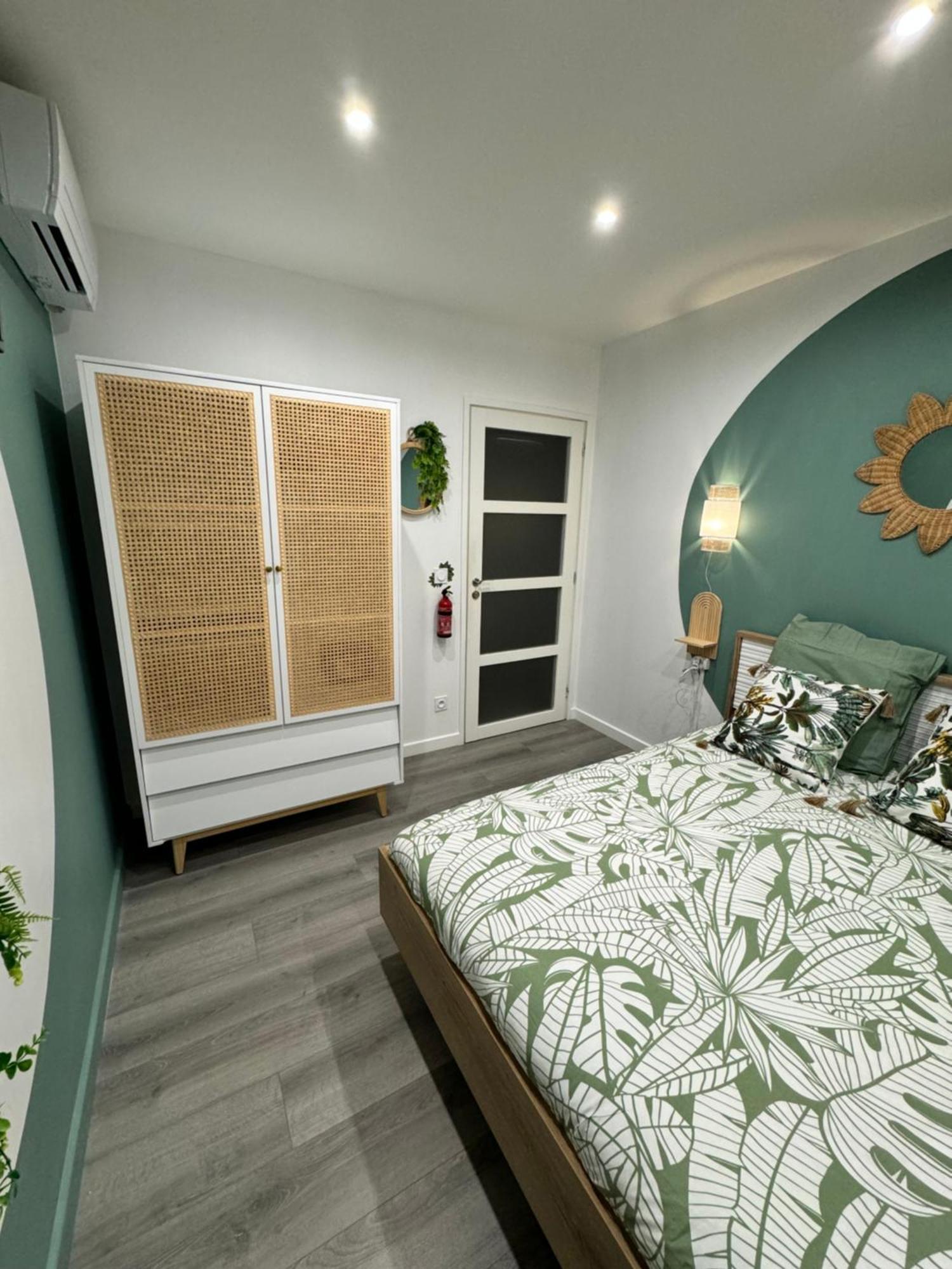 Worldroom Chambre Privee Avec Espace Commun Perpinhã Exterior foto